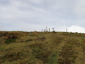 広い山頂部に到着