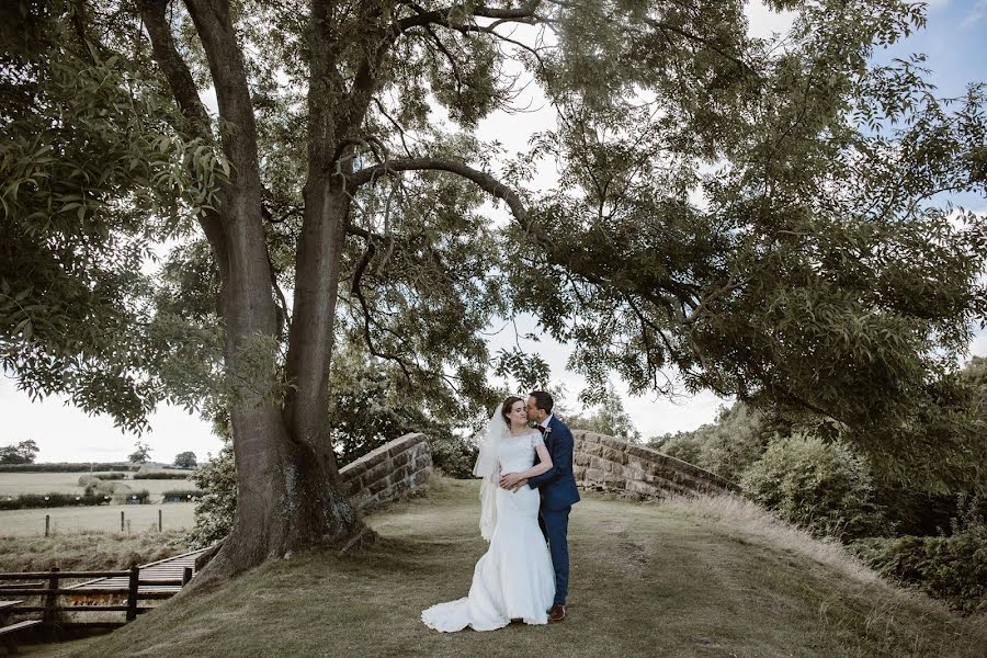 Wedding photographer Danielle Victoria (daniellevictoria). Photo of 12 June 2019