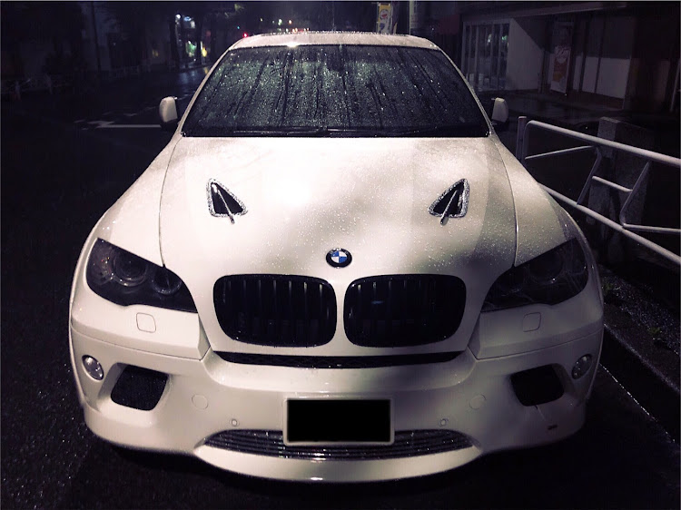 X6のSUV・bmw・X6・BMW X6に関するカスタム事例の投稿画像1枚目