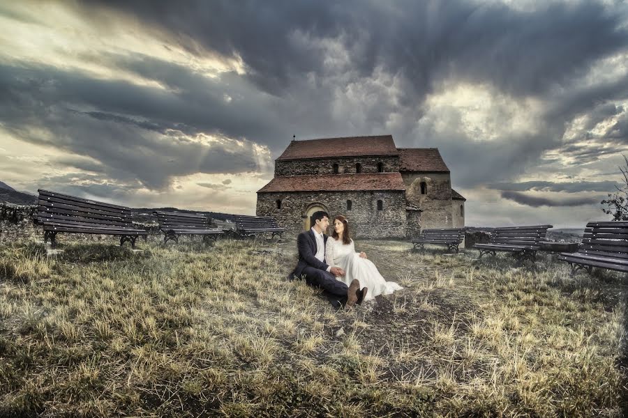 Wedding photographer Constantin Butuc (cbstudio). Photo of 17 March 2023