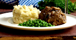 Slow Cooker Salisbury Steak was pinched from <a href="http://12tomatoes.com/shared-slowcooker-salisbury-steaks/" target="_blank" rel="noopener">12tomatoes.com.</a>