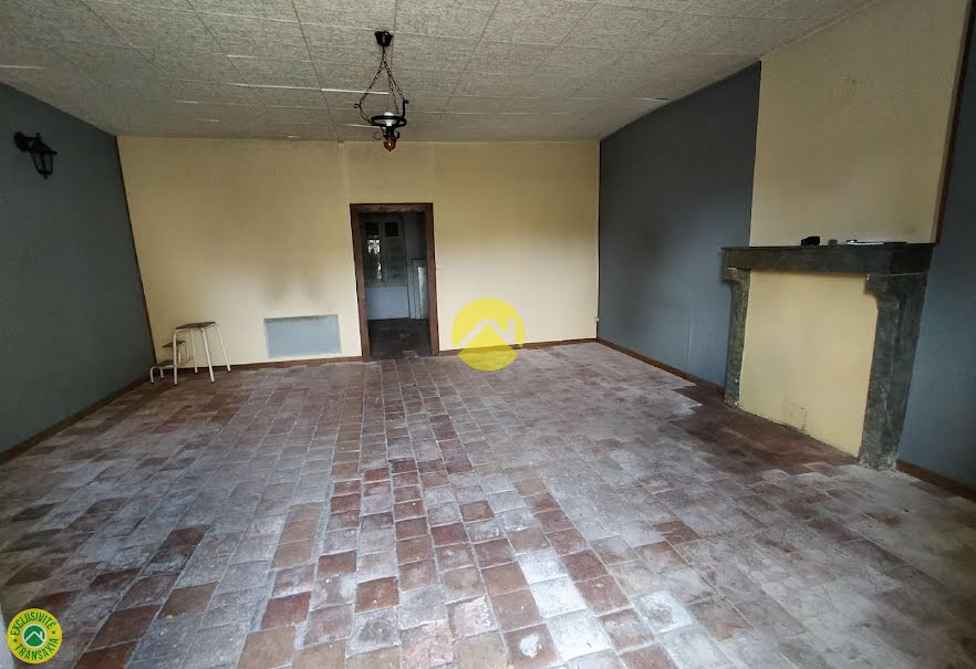 Vente maison 2 pièces 80 m² à La Guerche-sur-l'Aubois (18150), 32 500 €