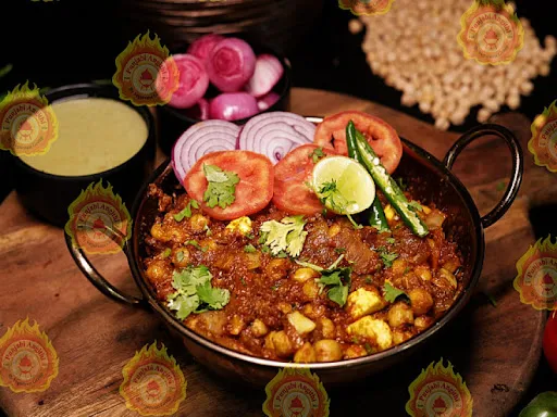 Pindi Chana (Masaley Daar)