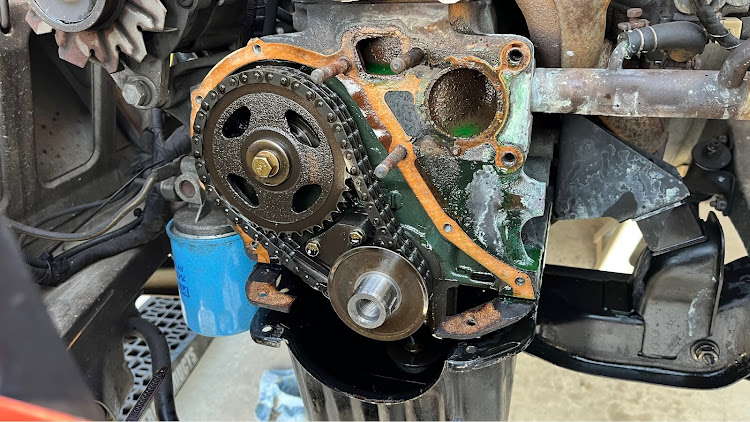 サニートラックの旧車・DIY・クーラント漏れに関するカスタム事例の投稿画像1枚目