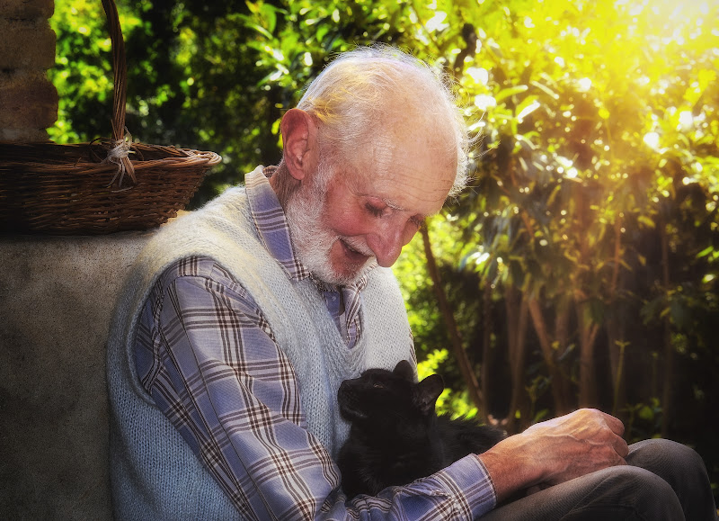 Mio padre... e la mia sorellina! di utente cancellato