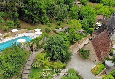 House with pool and terrace 7