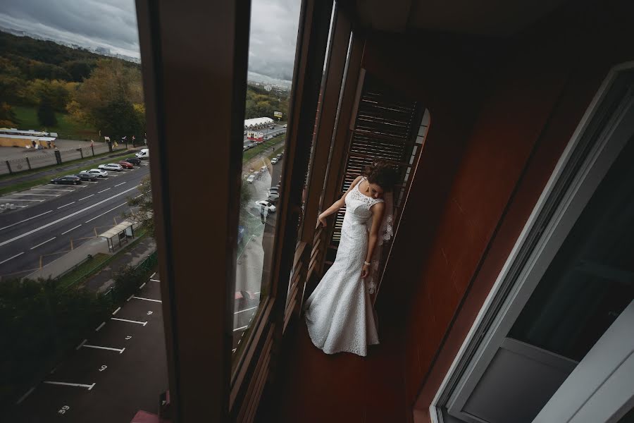 婚禮攝影師Roman Kakotkin（rkakotkin）。2017 10月4日的照片