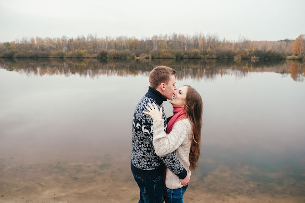 Fotógrafo de casamento Yuliya Zakharova (zakharova). Foto de 24 de outubro 2016