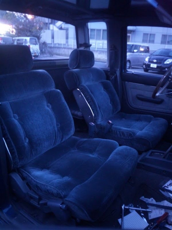 ハードボディのなつかしい過去車・ローライダー・燃費悪すぎ・逆輸入車・また乗りたい車に関するカスタム事例の投稿画像5枚目