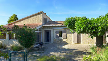 villa à La Garde-Adhémar (26)