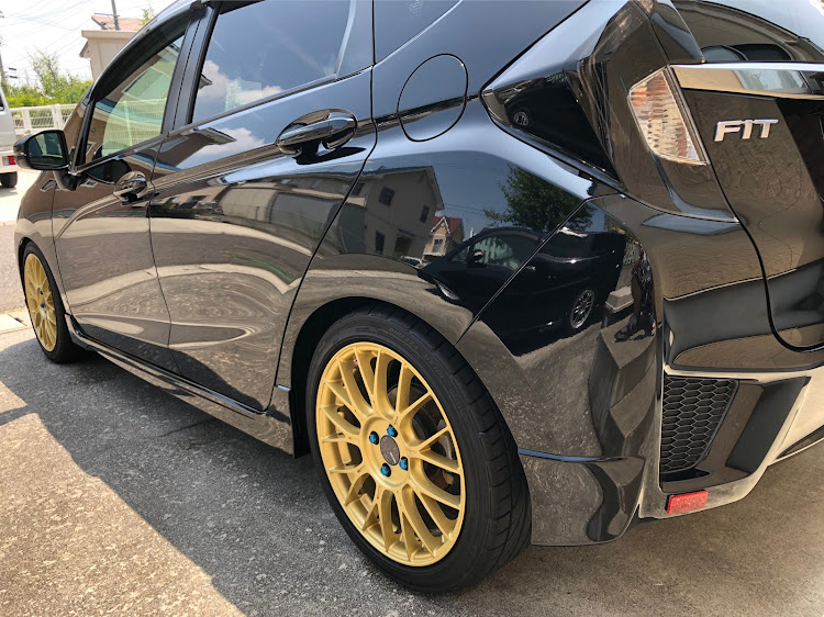フィット RSの洗車・ドライブ・お墓参りに関するカスタム事例の投稿画像1枚目