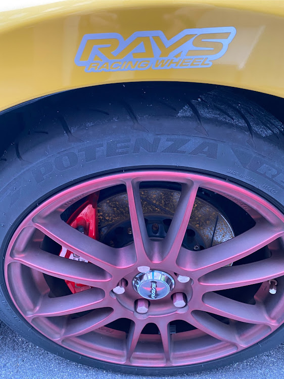 CR-Zの愛車カスタムエピソード・ガンメタ・ホイール交換に関するカスタム事例の投稿画像1枚目