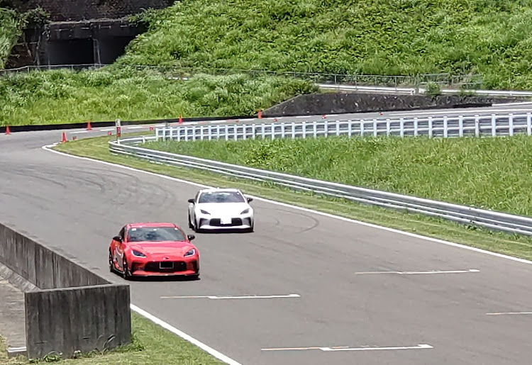 BRZのサーキットと愛車・DA PLATE LUNCH 808・OHANA DAY・フリフリチキン♪に関するカスタム事例の投稿画像3枚目