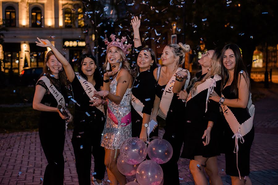 Fotógrafo de bodas Irina Poverennova (iriskaboo). Foto del 23 de octubre 2019