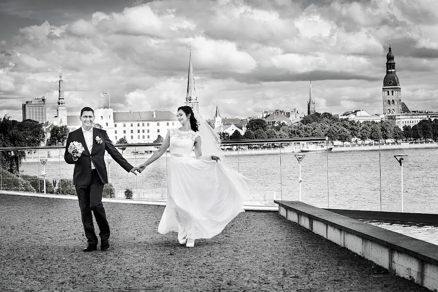 Fotógrafo de casamento Yuriy Berdnikov (jurgenfoto). Foto de 31 de outubro 2018