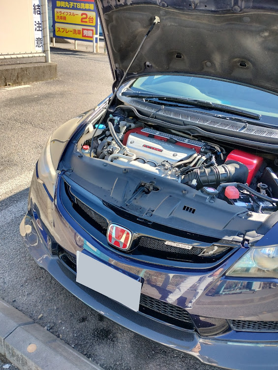 シビックタイプRのHONDA・FD2シビックタイプR・FD2　タイプＲ・日本平パークウェイに関するカスタム事例の投稿画像3枚目