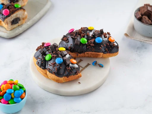 Rocky Road Puff Rolls