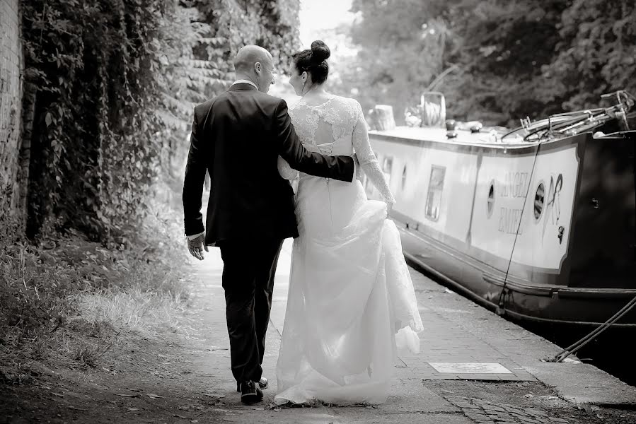 Fotografo di matrimoni Robert Lupu (robertlupu). Foto del 16 giugno 2017