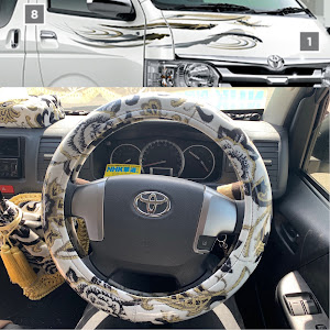 ハイエースバン TRH200V