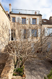 maison à Vézelay (89)