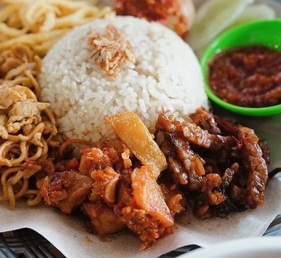 Bakmie Ayam Pelangi menu 