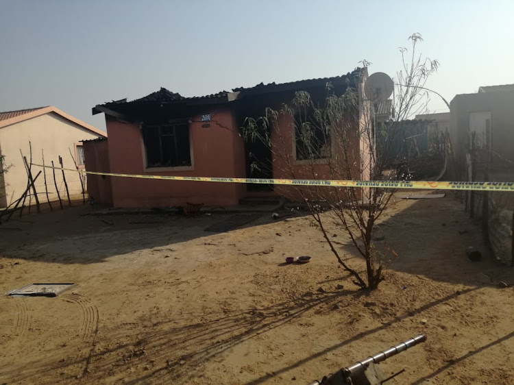 Houses were torched and up to 40 people injured during a clash between community groups in Phola near Ogies, Mpumalanga this week.