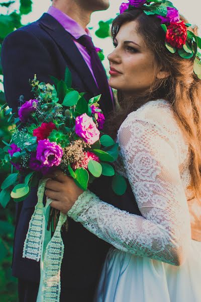 Fotógrafo de casamento Anastasiya Kobzey (kobzey). Foto de 24 de março 2016