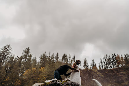 Fotografo di matrimoni Andres Segura (lightswphoto). Foto del 6 novembre 2023