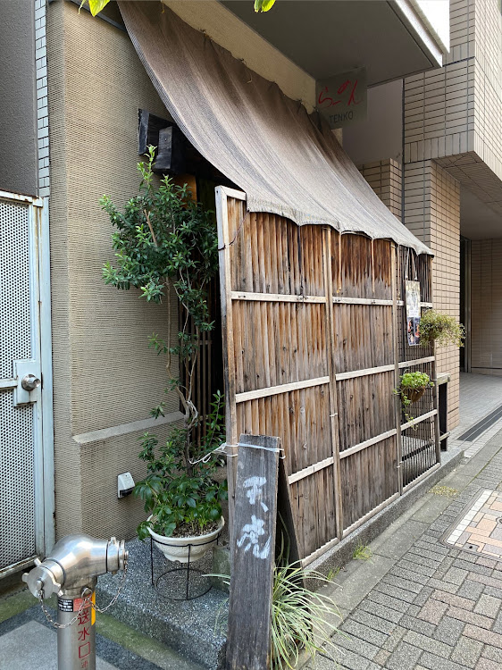 MiToの左半顔写真展・台風に気をつけて下さい・スペーサー交換・拾い画像ですみませんに関するカスタム事例の投稿画像8枚目