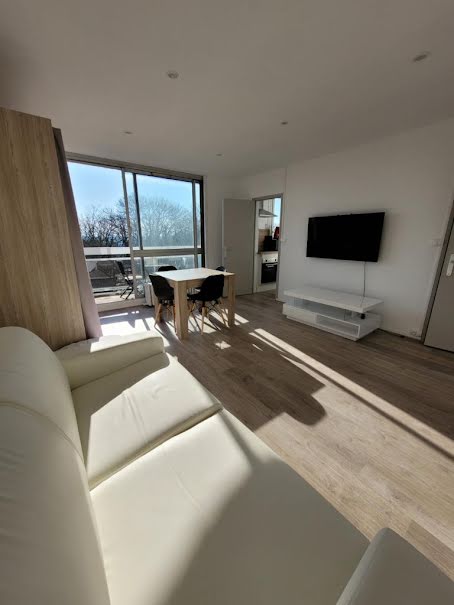 Location meublée appartement 1 pièce 31 m² à Cambrai (59400), 650 €