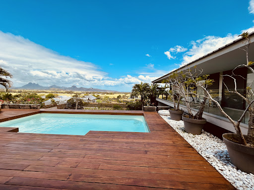 Villa 1