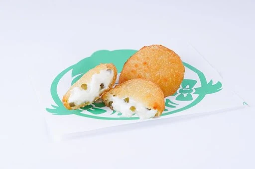 Cheesy Jalepeno Nuggets (2 Pcs)