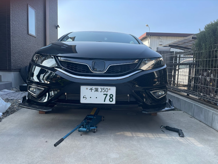ジェイドの車検からの戻し・MTGに関するカスタム事例の投稿画像1枚目