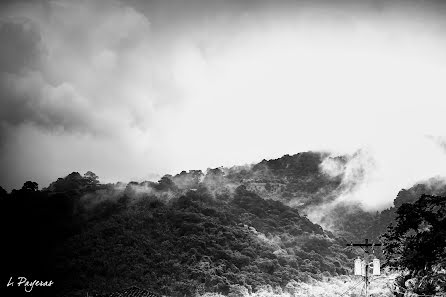 Jurufoto perkahwinan Luis Alberto Payeras (lpayerasfotogra). Foto pada 1 April 2016