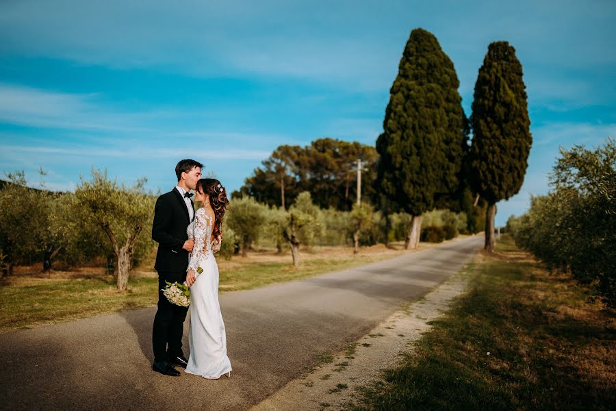 Fotografo di matrimoni Arturs Sulainis (sulainisart). Foto del 22 febbraio 2022