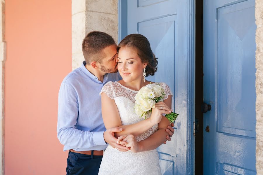 Fotografo di matrimoni Arina Kosicyna (ukushu). Foto del 10 aprile 2018