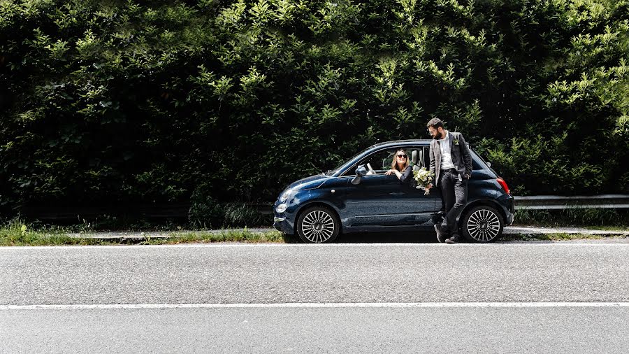 Fotografo di matrimoni Anton Ayris (iris). Foto del 27 maggio 2021