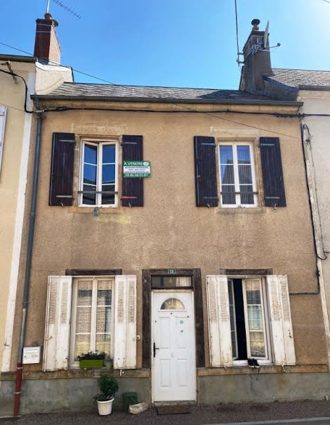 Vente maison 2 pièces 50.67 m² à Saint-Saulge (58330), 38 000 €