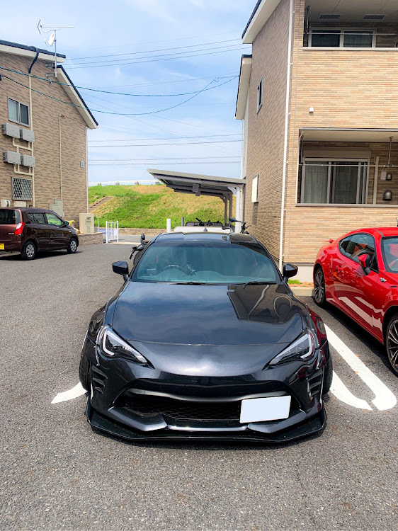 86のロケバニ・ZN6・86BRZ・車好きと繋がりたい・オーバーフェンダーに関するカスタム事例の投稿画像1枚目