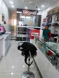 Lenovo Exclusive Store photo 5
