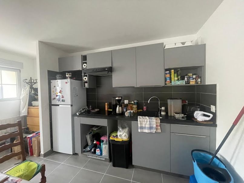 Location  appartement 1 pièce 37 m² à Ussy-sur-Marne (77260), 570 €