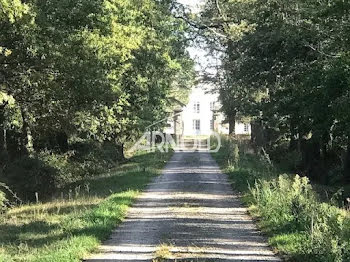 manoir à Les Sorinières (44)