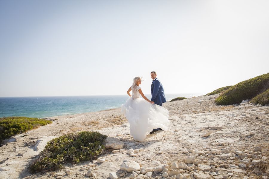 Hochzeitsfotograf Oxana Oliferovskaya (oliferovskaya). Foto vom 25. Februar 2023