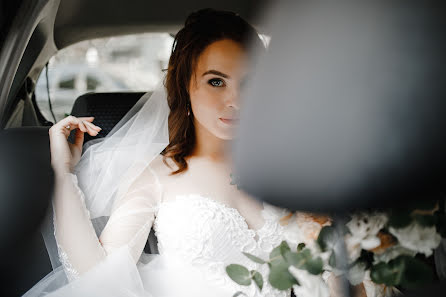 Fotógrafo de casamento Kirill Brizhko (kirillbriz). Foto de 10 de abril 2020