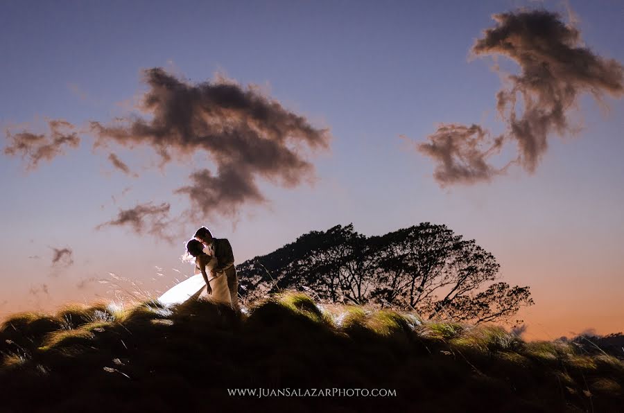 Wedding photographer Juan Salazar (bodasjuansalazar). Photo of 19 September 2017