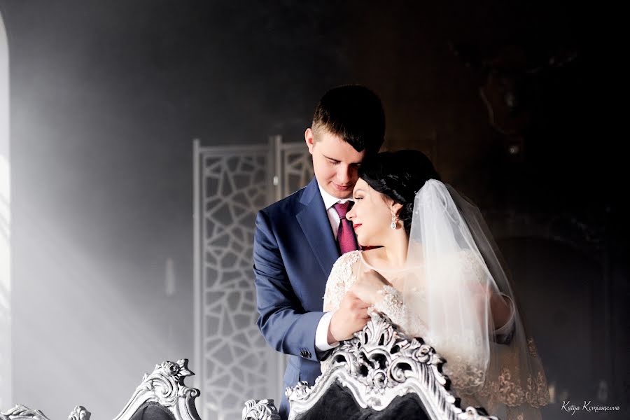 Fotógrafo de casamento Katya Komissarova (katy). Foto de 11 de julho 2018