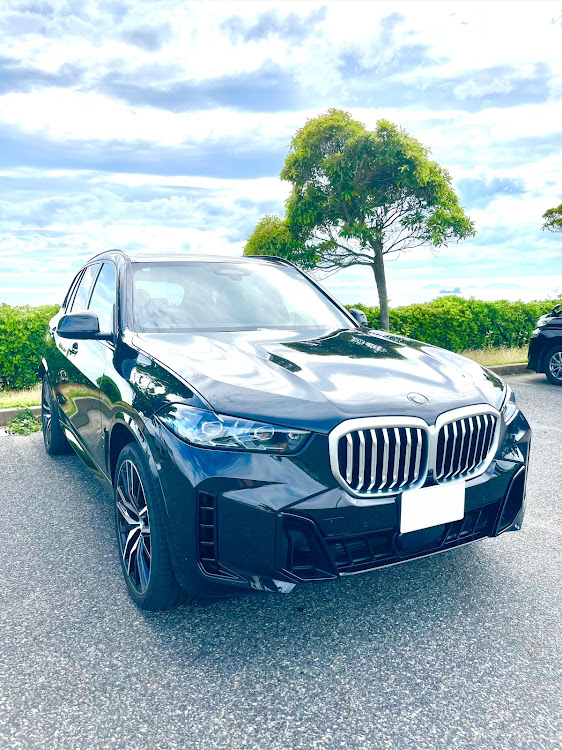 320d M Sportの海と愛車・ドライブ・X5・代車に関するカスタム事例の投稿画像2枚目