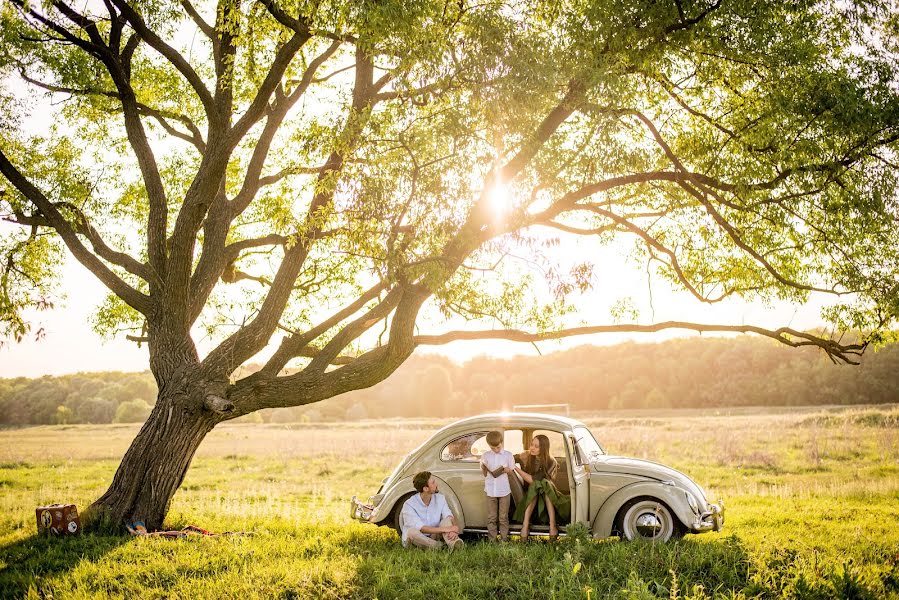 Wedding photographer Liliya Viner (viner). Photo of 23 April 2016