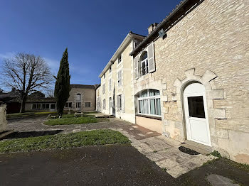 maison à Neuville-de-Poitou (86)