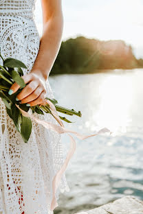 Fotografo di matrimoni Natalya Smolnikova (bysmophoto). Foto del 2 agosto 2017